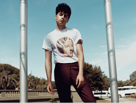 Celebrity Daughter Opens Up About Having Her Eye Color