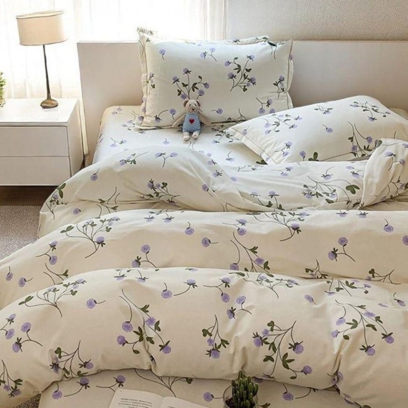 White vintage floral pattern cotton four-piece set